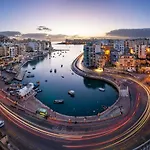 Hotel Creek Sliema