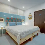 Creek Hotel Sliema