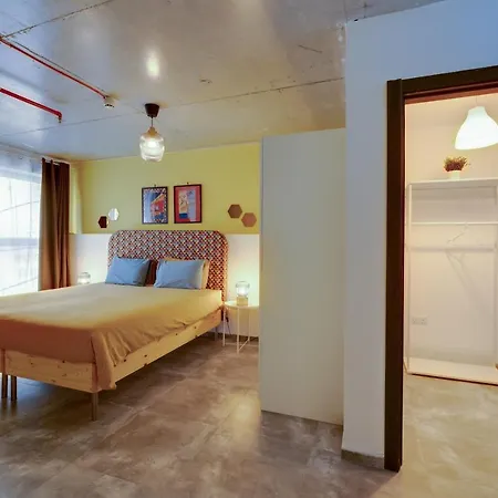Hotel Creek Sliema