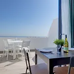 Hotell Creek *